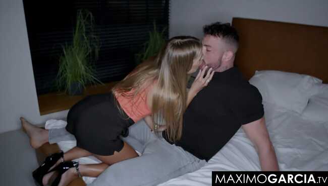 Evelina Qorongu bekasi onlayn porno