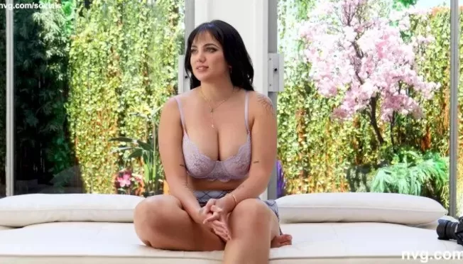 Katya bilan rus porno jinsiy aloqa Qiz jinsiy aloqa qilishni xohlaydi