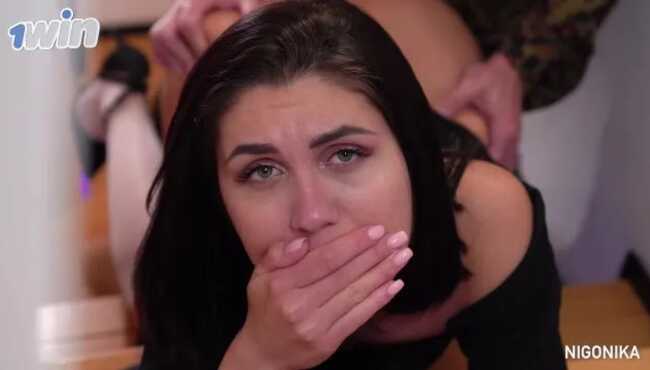 Semiz va tola osiyolik ayol bilan porno