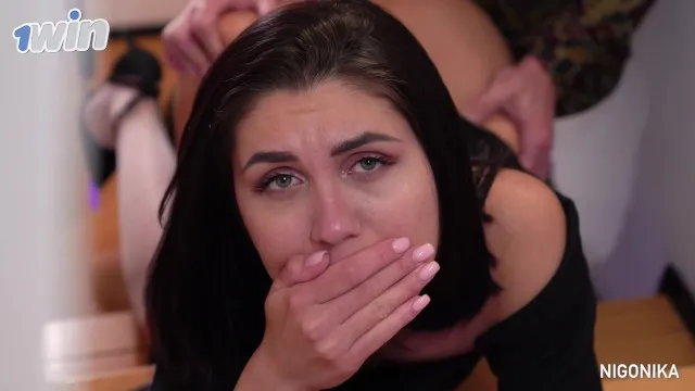 Teri kabi leggings kiygan qizlar porno video Teri kabi leggings kiygan qizlar porno video