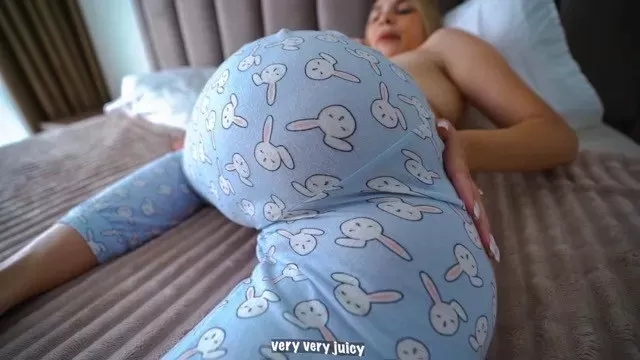 Kozlarim koz ongimda osib bormoqda