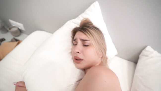 Yalangoch keksa ayollarning uy qurilishi fotosuratlari Rus tilida uyda etuk ona bilan jinsiy aloqa