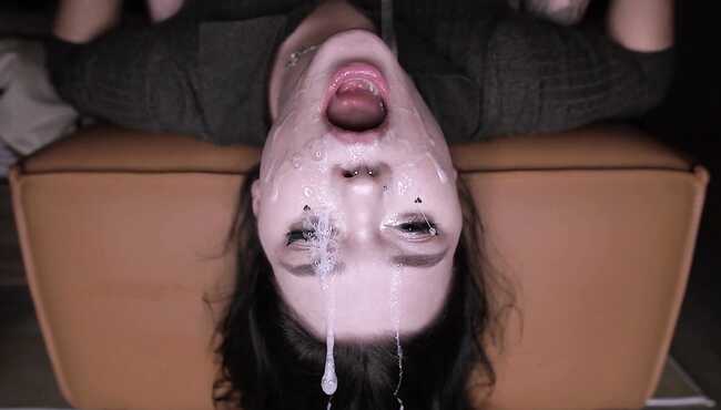 Rus tilida daryo boyida guruh seks porno Yalangoch kokrak gozalliklari fotosuratlari