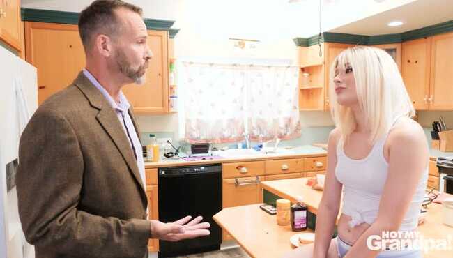 Ona va ogil yosh porno Yosh yapon buzuqlari porno onlayn tomosha qilishadi