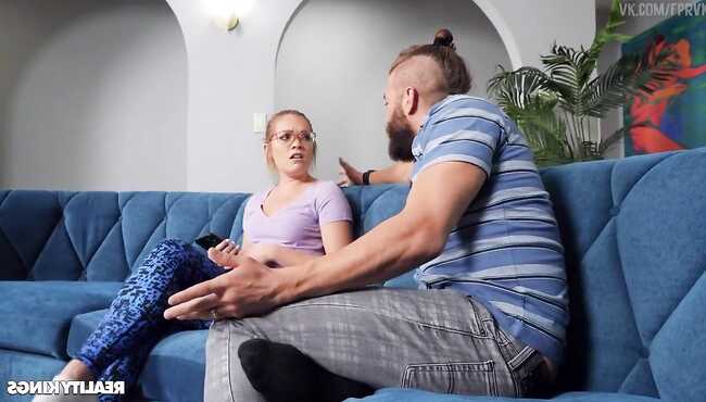 Ufada video bilan jinsiy aloqa Toliq figurali gozal jinsiy aloqa