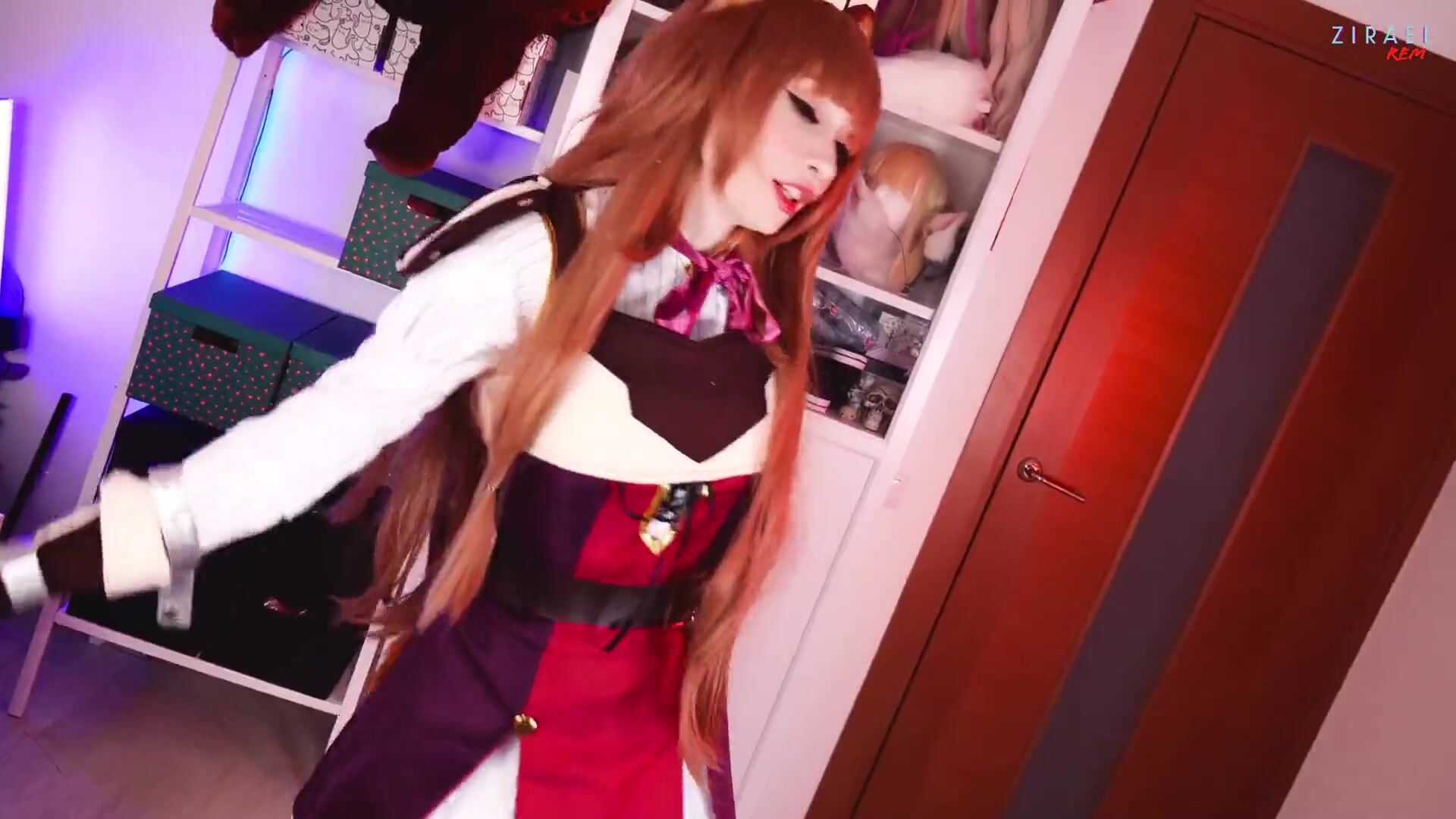 Avtoservis markazida rus ayolni sikish