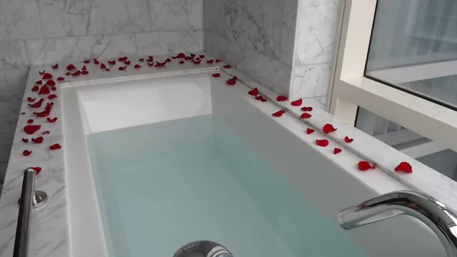 BDSM jinsiy aloqa mashinasi videolari YouTubeda xotinim bilan MJM