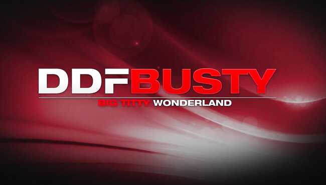 Qizil sochli porno yulduz uni ikki yigitga pul evaziga beradi (mypickupgirls)