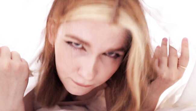 Svingerlarning oz oilalari bilan jinsiy aloqada bolgan uy qurilishi videosi Filmlardan erotik sahnalar kliplar