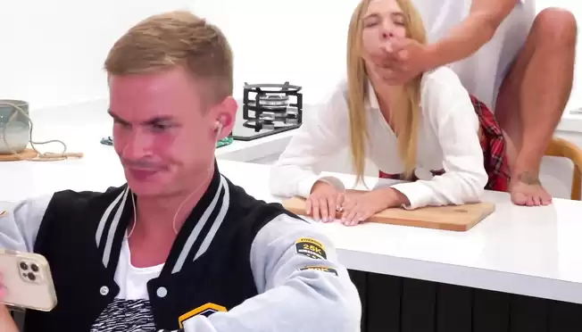 Porno filmlarda yalangoch rus aktyorlari