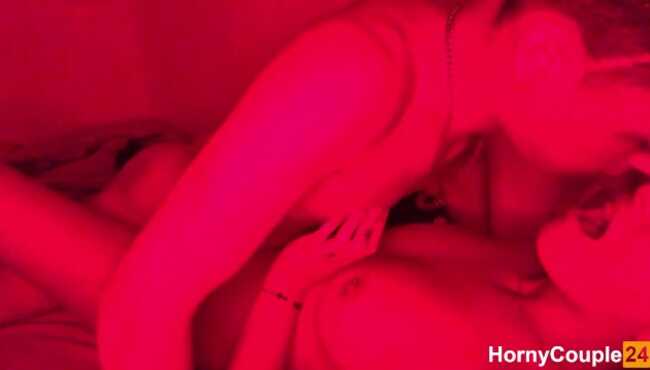 Erkaklar uchun erotik massajdagi barcha pozitsiyalar