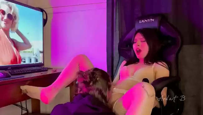 Magistral ayollar kamming bilan porno tomosha qilishdan bosh tortdi. Magistral ayollar kamming bilan porno tomosha qilishdan bosh tortdi.