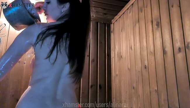 Jinsiy qaramlikni seving Ayollar hukmronligi pornosini onlayn tomosha qiling