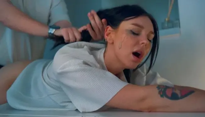 Jinsiy aloqa paytida erkakni qanday xursand qilish kerak (onlayn videoni tomosha qiling)