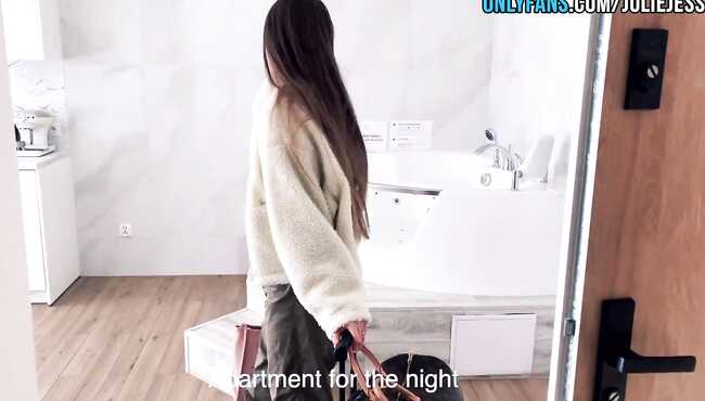 Issiq vannadagi jinsiy aloqa pozitsiyalari